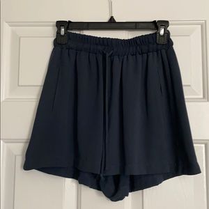 NWOT Paperbag shorts